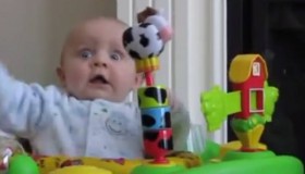 Une vidéo de bébés à mourir de rire ! 